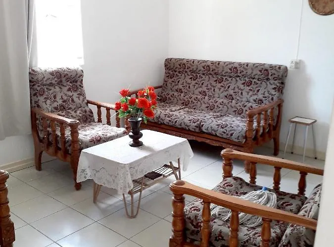 Modern Apartment In Grand Bay, Balcony