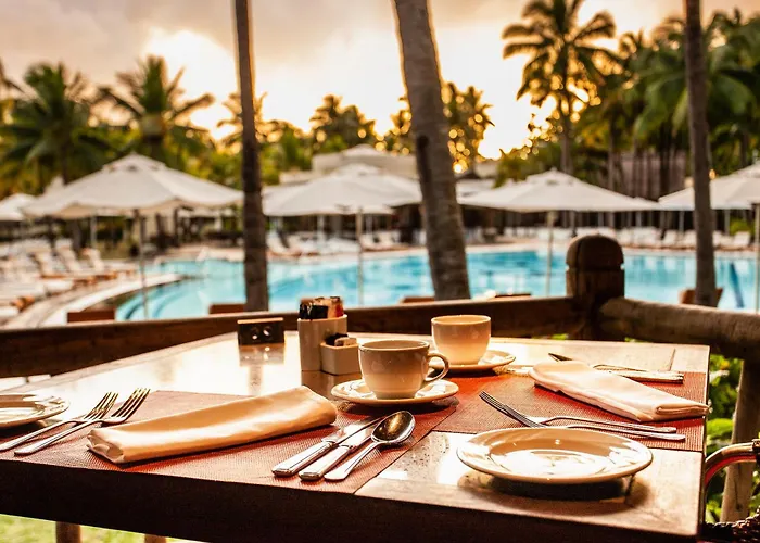 Flic en Flac Hotels near Sir Seewoosagur Ramgoolam Airport (MRU)