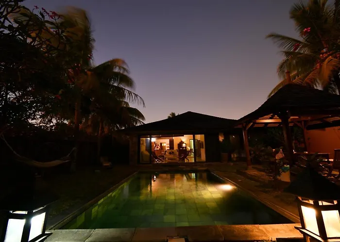 Elegant Villa Bali Style In Blue Bay