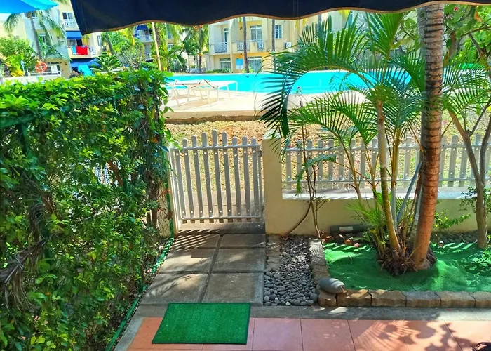Prim 29 Villa Flic en Flac with Pool
