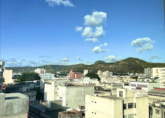 Kirin Guesthouse And Restaurant Port Louis