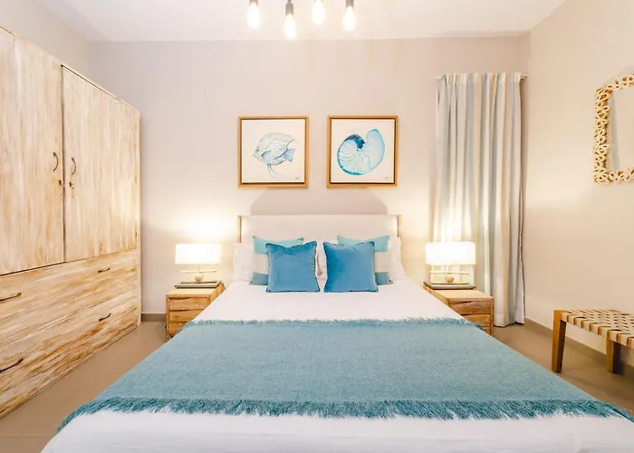 One Bay Residence Unit 15 - Penthouse With Private Roof Top, Jacuzzi And Sea View Grand Baie