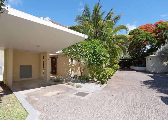 Villa The Bay 3 ***** Grand Baie con Piscina