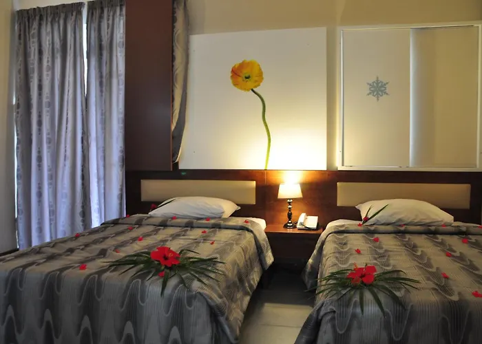 Casa Florida Hotel & Spa Pereybere Beach