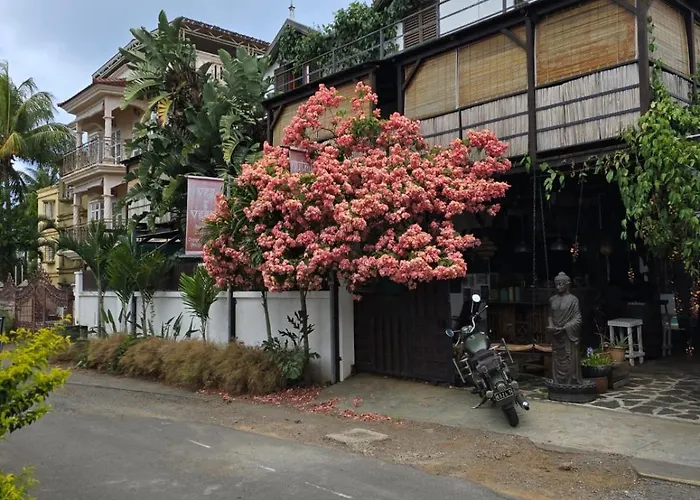 Sannyasa Wellness And Spa Trou-aux-Biches