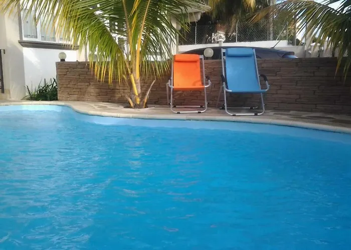 Pet friendly Twins Apartments Flic En Flac Beach