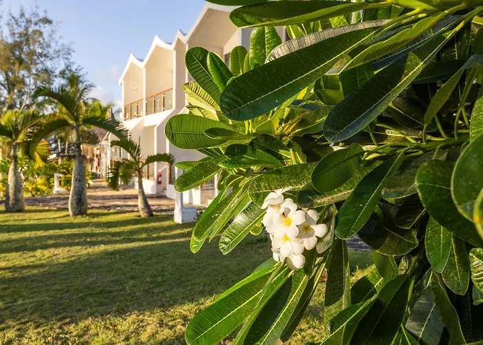 Coral Azur Beach Resort Mont Choisy