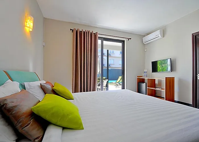 West Palm Inn Flic-en-Flacq