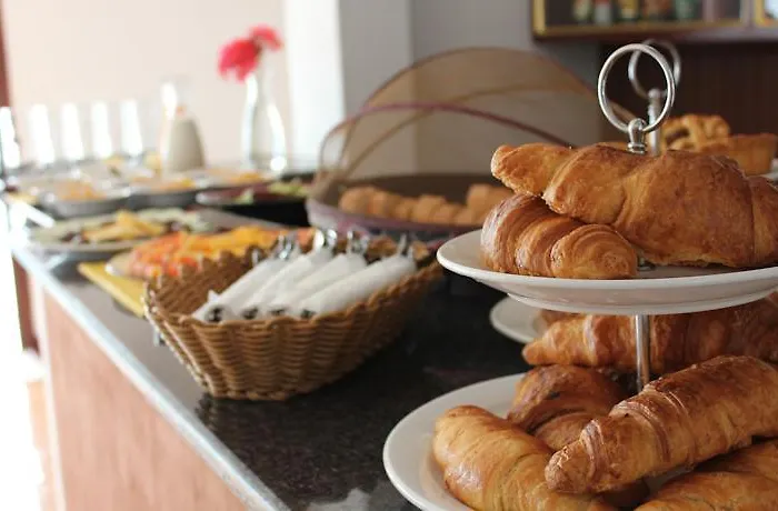 La Serenade Bed And Breakfast Grand Baie