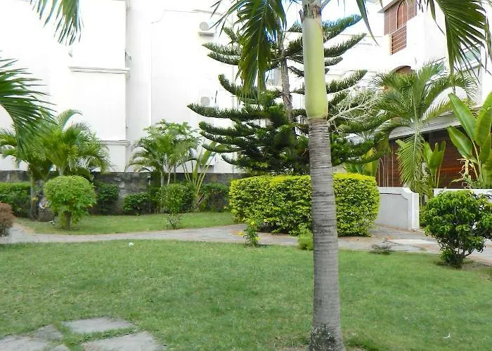 Ariel Beach Villa* Grand Baie